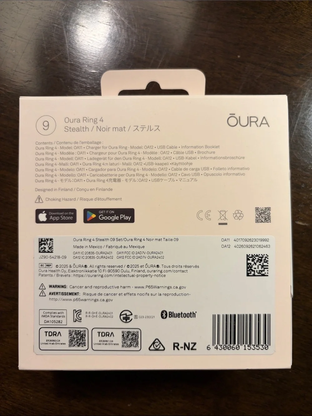 Oura Ring 4 in Stealth (unopened!)